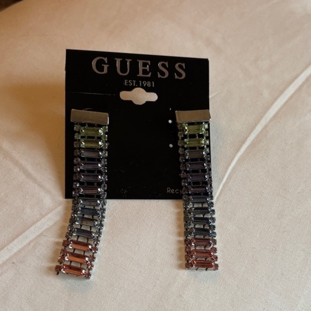 GUESS Elegant Multicolor rainbow Crystal dangle Earrings